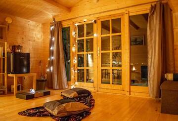 Фотографии Кемпинги Island Dole Tiny House г. Саласпилс (Латвия) №1 Фото Кемпинги Island Dole Tiny House г. Саласпилс 1