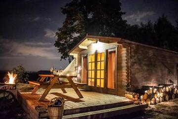 Фото номера Бунгало Делюкс Кемпинги Island Dole Tiny House г. Саласпилс 16